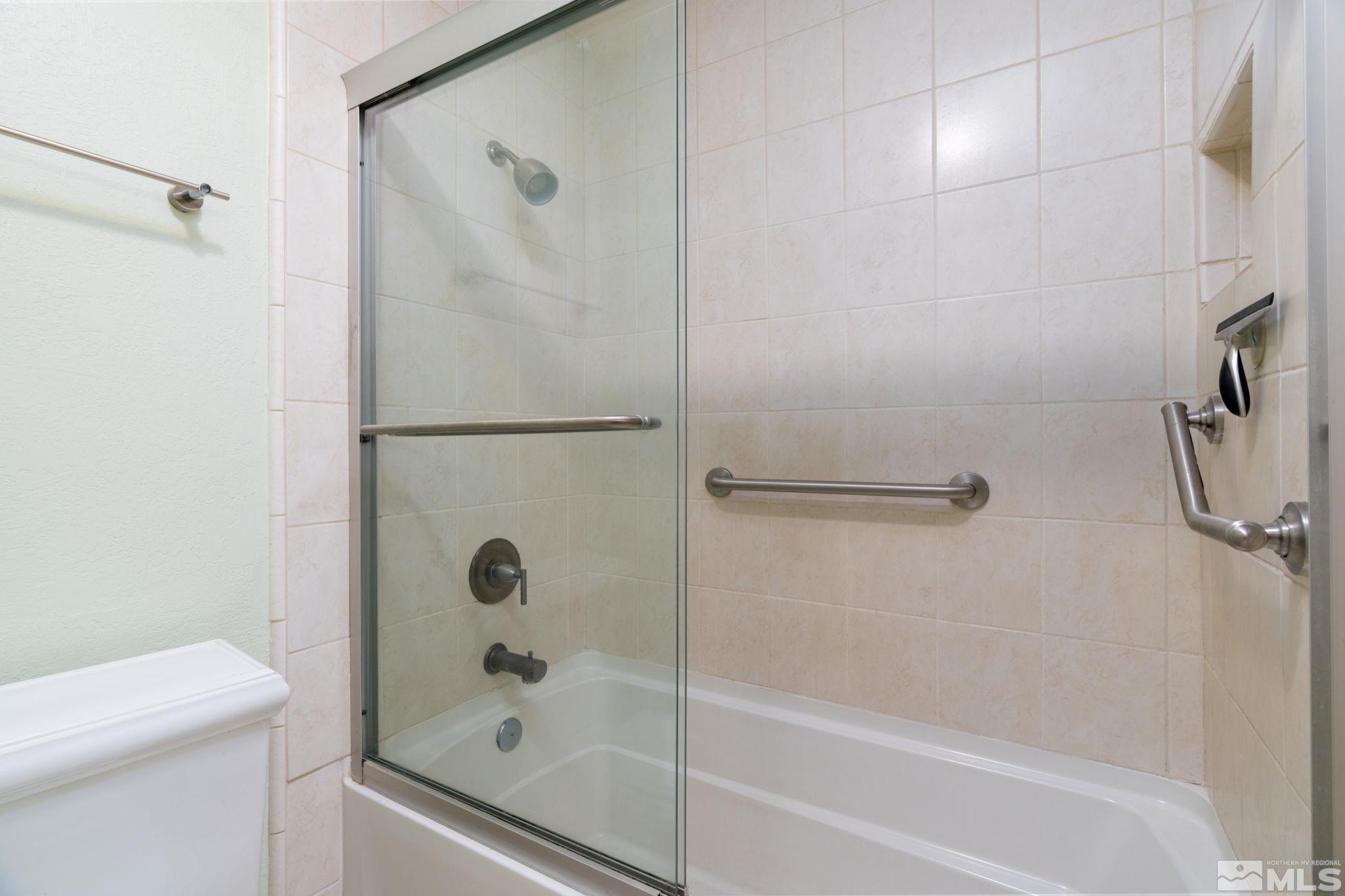 363 Smithridge Drive Reno, NV 89502 - Photo 11 of 27 Photo 11
