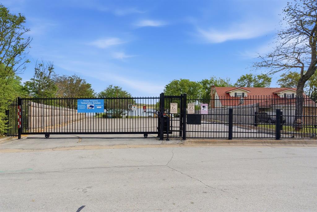 120 Timberlake Drive Azle, TX 76020 - Photo 31 of 32 a view of a terrace