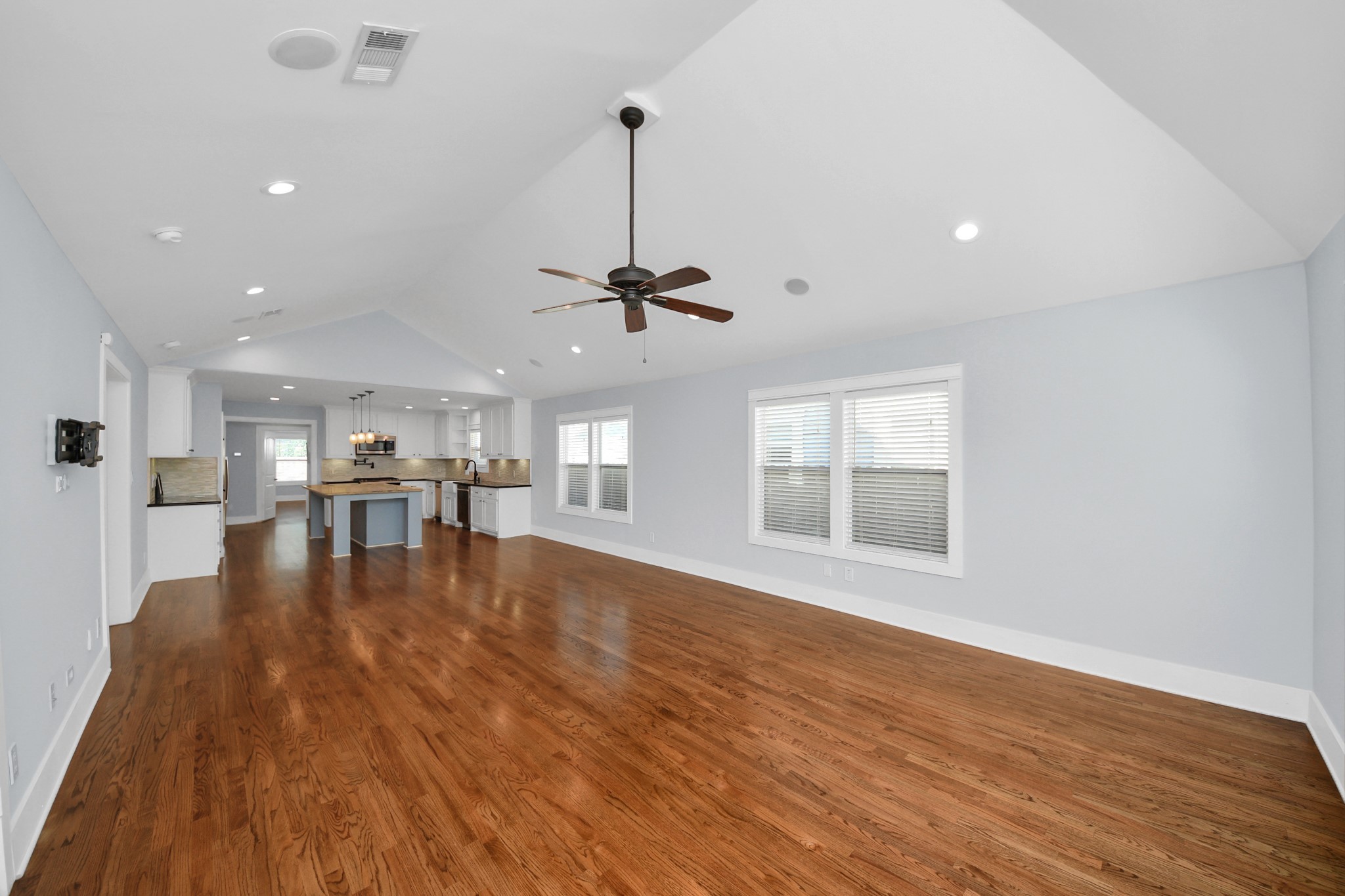 509 Vincent Street Houston, TX 77009 - Photo 39 of 39 a view of a living room a window and wooden floor