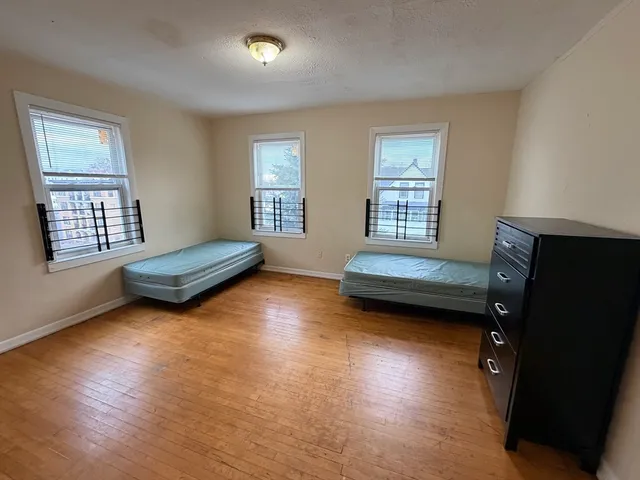 $749,900 | 12 King Street, Worcester, MA 01610