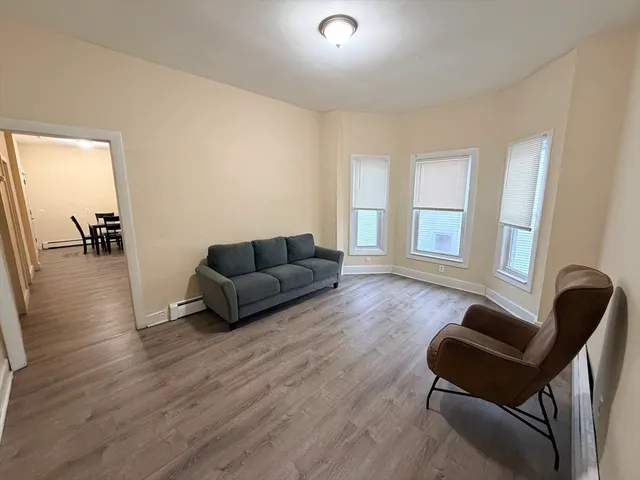 $749,900 | 12 King Street, Worcester, MA 01610