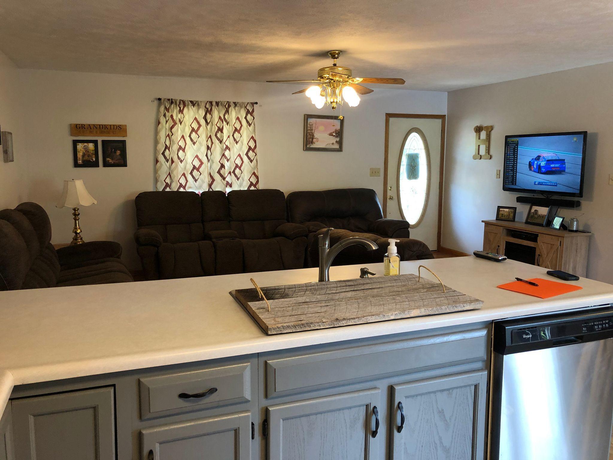1943 Cherry Street Rutledge, TN 37861 - Photo 8 of 31 8