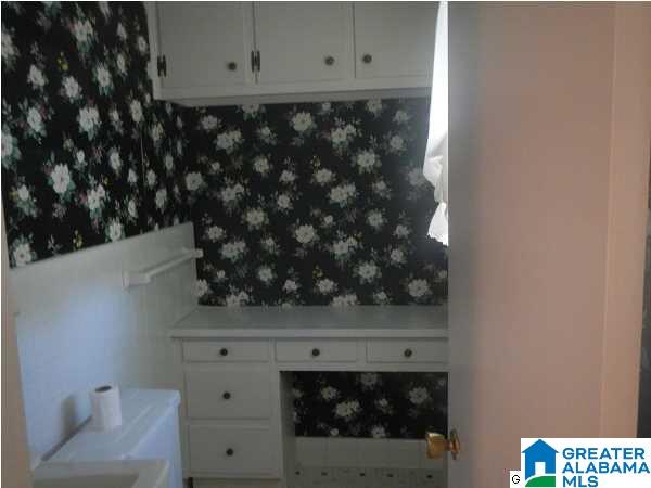304 Navajo Trail Road Birmingham, AL 35215 - Photo 7 of 10