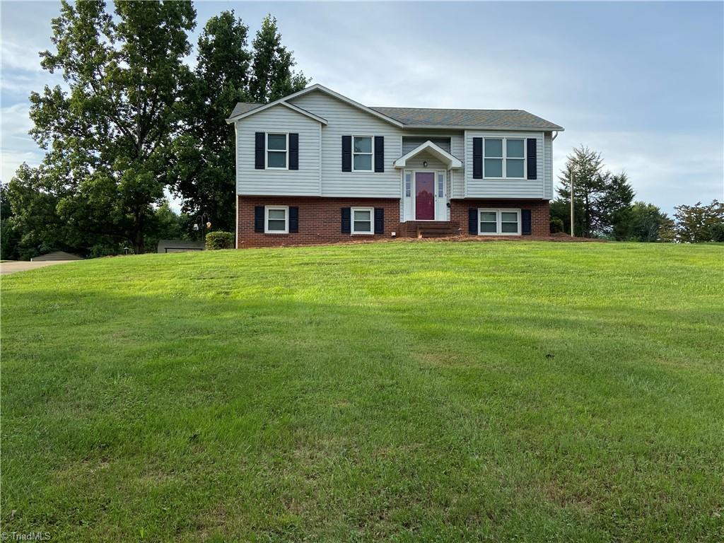1159 Reeves Mill Road Mount Airy, NC 27030 - Photo 29 of 32 Gallery Image 29