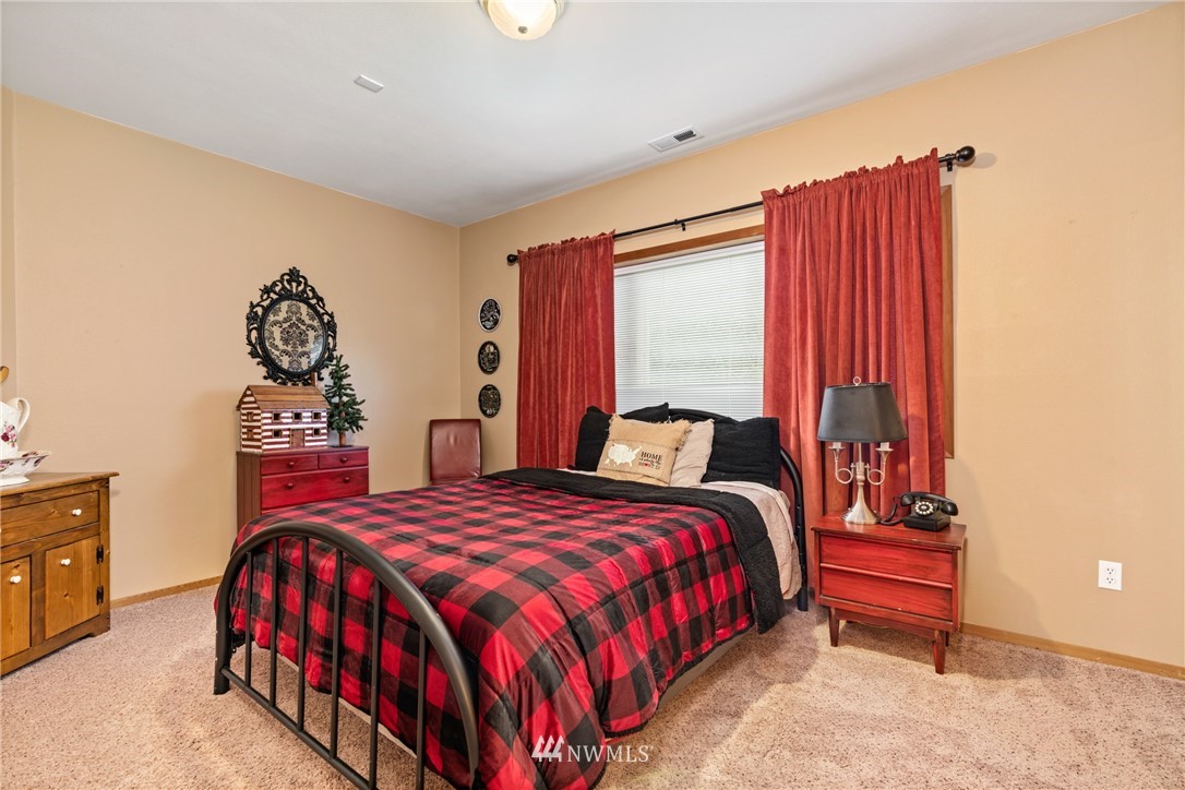 7420 Cedar Flats Road Southwest Olympia, WA 98512 - Photo 23 of 25 Gallery Image 23