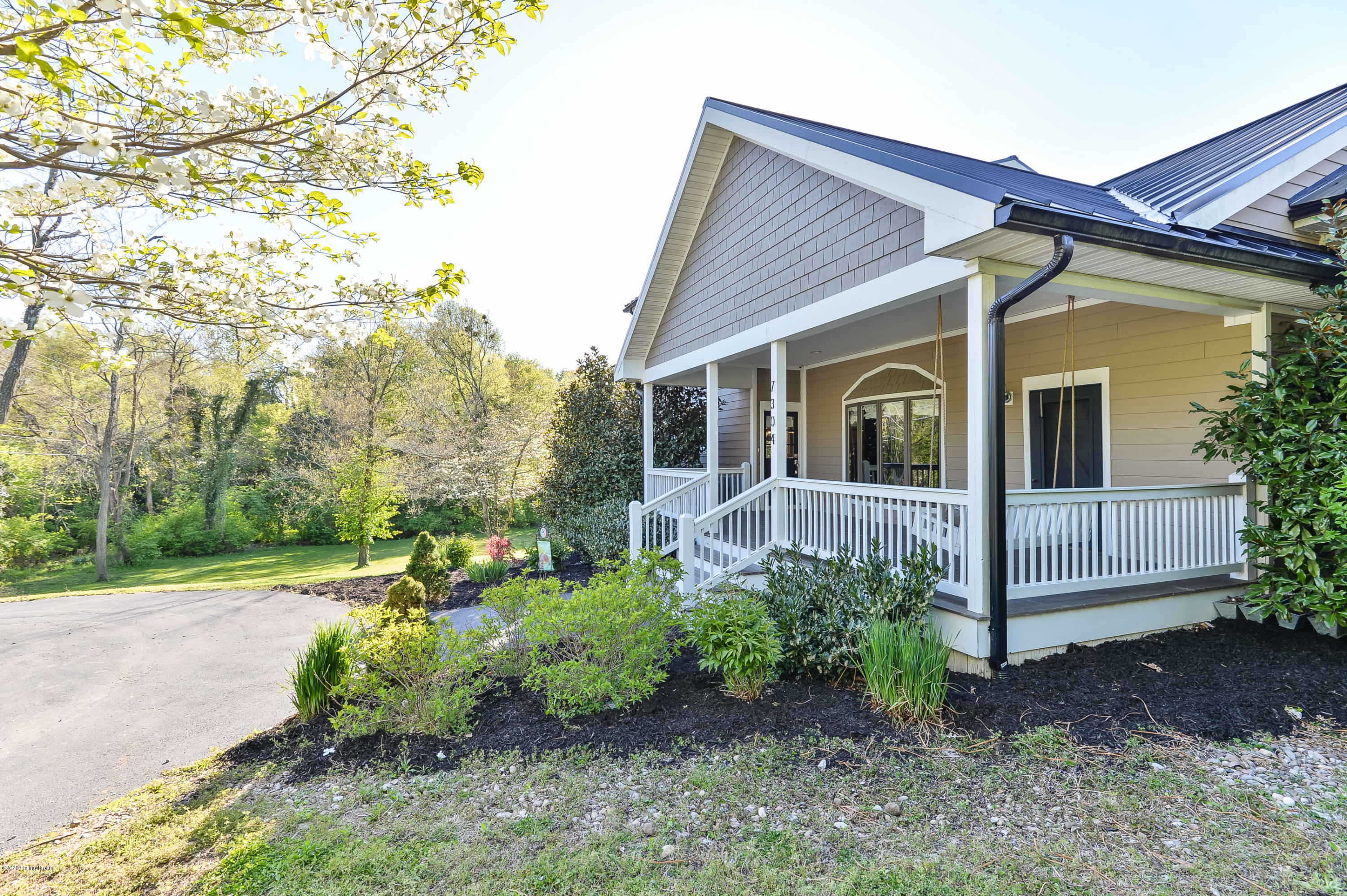 7304 Wolf Pen Branch Road Prospect, KY 40059 - Photo 4 of 61 005 - 20200421-4746
