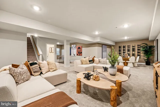 $889,910 | 102 Steiner Way, Schwenksville, PA 19473