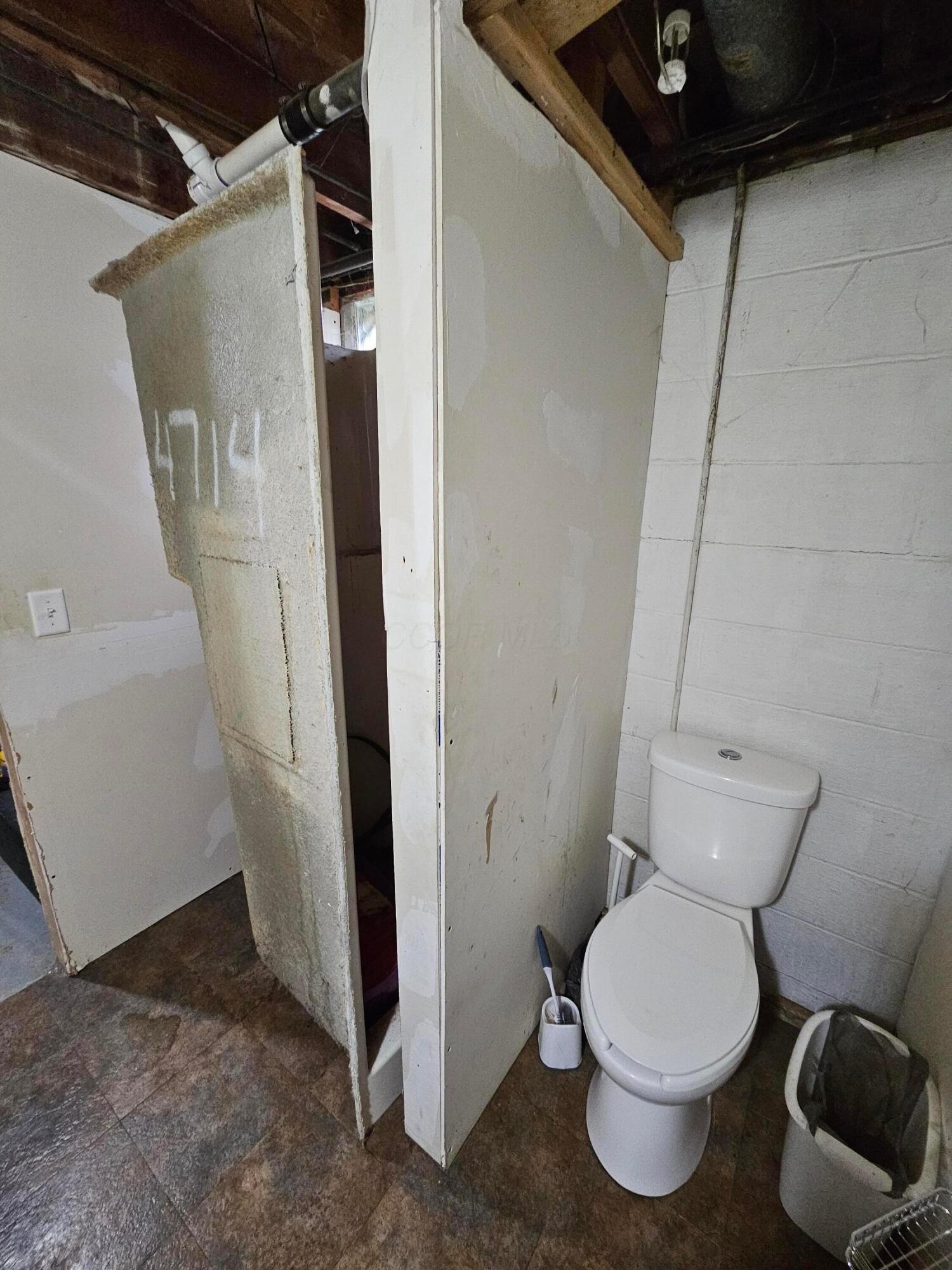 4055 Brook Road Northwest Lancaster, OH 43130 - Photo 15 of 19 20250403_163722