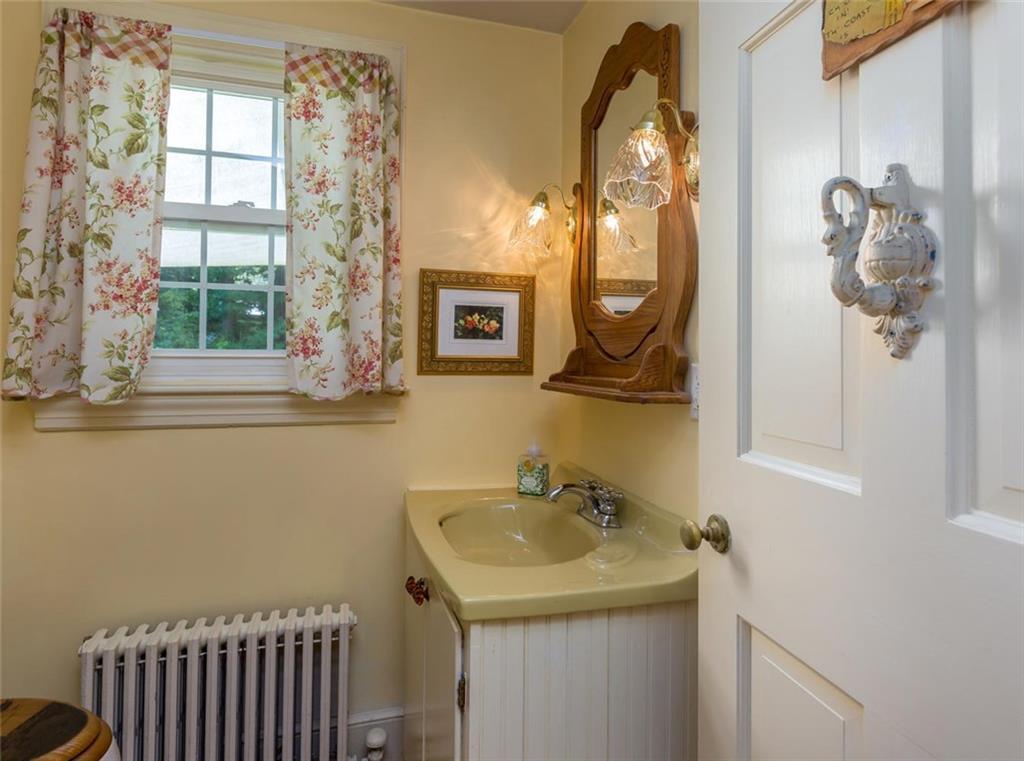 192 Ocean House Road Cape Elizabeth, ME 04107 - Photo 18 of 35 Photo