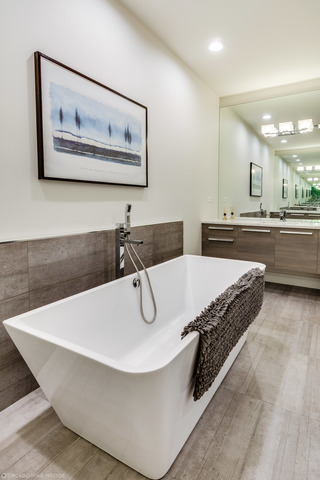 1150 West Hubbard Street, Unit 1E Chicago, IL 60642 - Photo 24 of 26