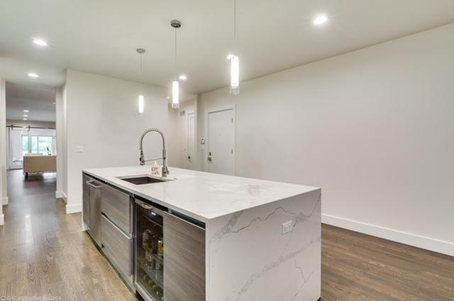 1150 West Hubbard Street, Unit 1E Chicago, IL 60642 - Photo 10 of 26