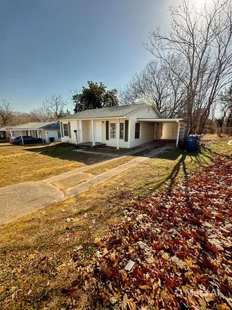 $145,000 | 214 East Acheson Street, Denison, TX 75021