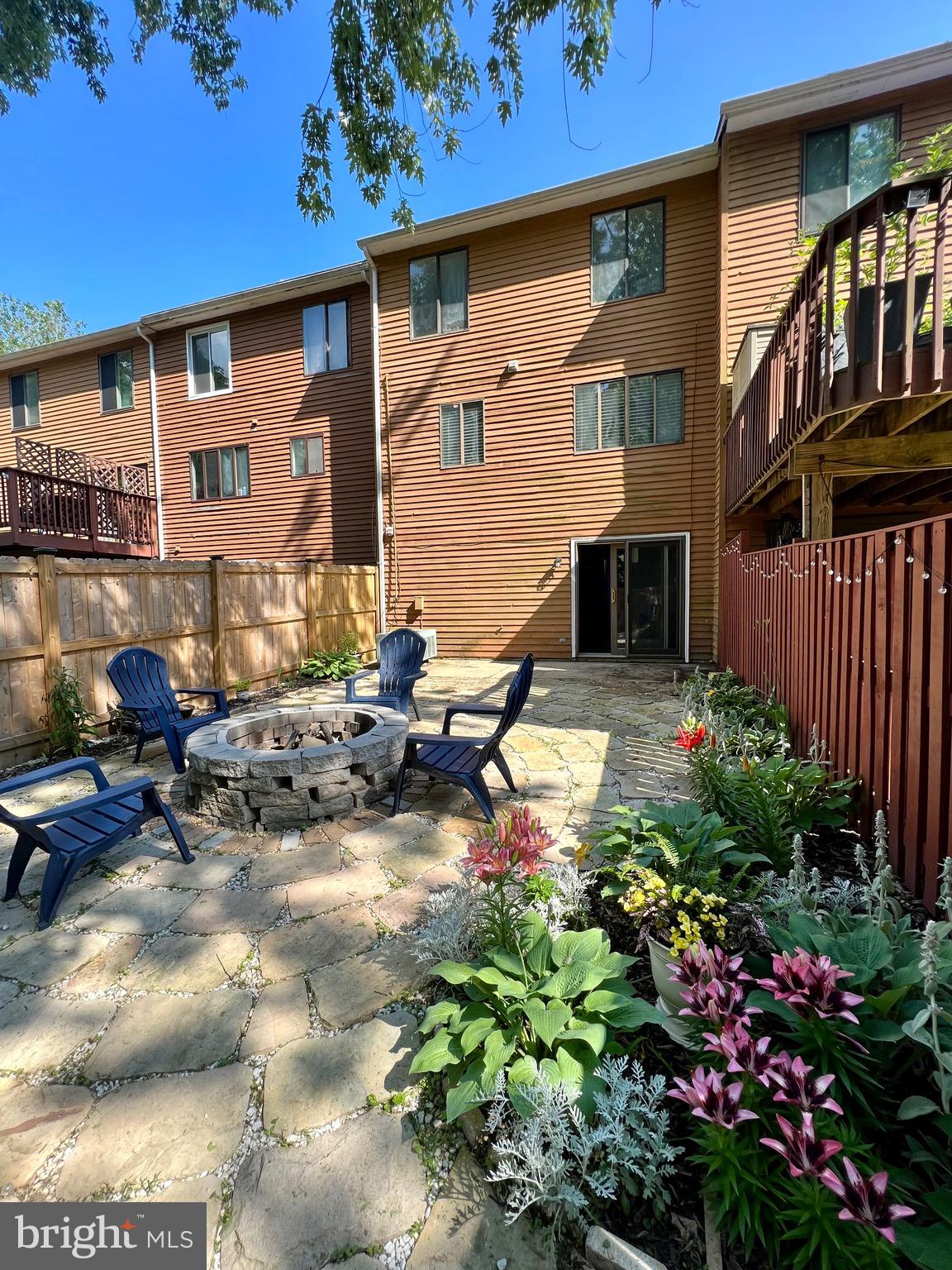1010 Commanders Way North Annapolis, MD 21409 - Photo 33 of 33 a view of a house with yard and sitting area