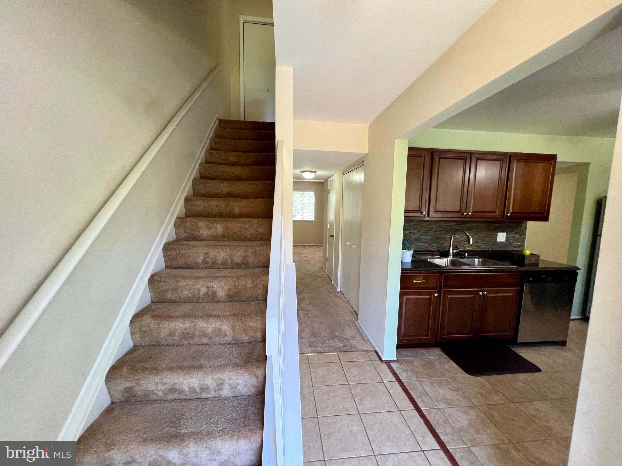 1010 Commanders Way North Annapolis, MD 21409 - Photo 4 of 33 a view of entryway with livingroom