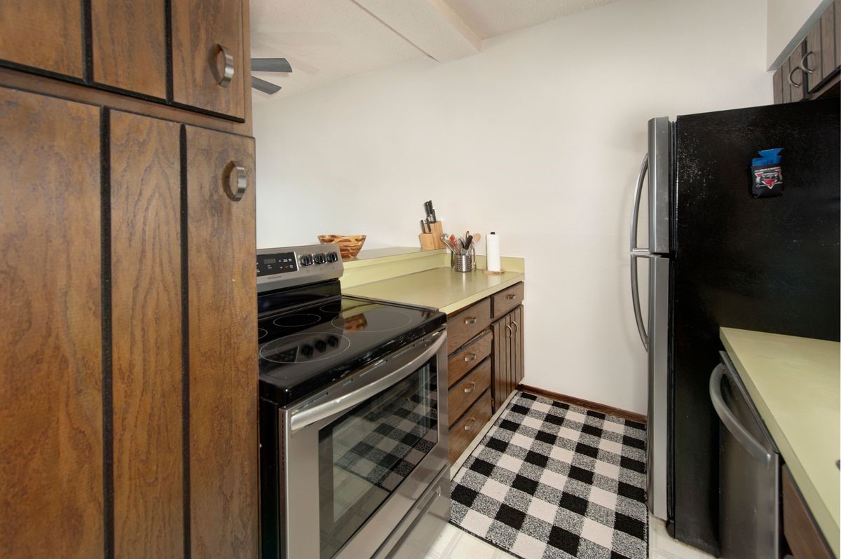 58 Summit Drive, Unit D9 Dillon, CO 80435 - Photo 26 of 34 Kitchen featuring stainless steel appliances and light countertops