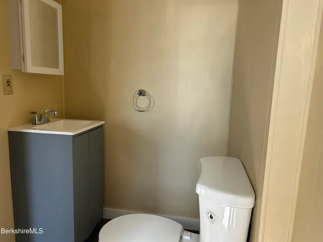 $159,000 | 108 Church Street, Cheshire, MA 01225