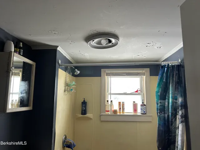 $159,000 | 108 Church Street, Cheshire, MA 01225