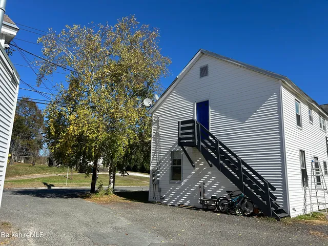 $159,000 | 108 Church Street, Cheshire, MA 01225