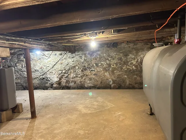 $159,000 | 108 Church Street, Cheshire, MA 01225