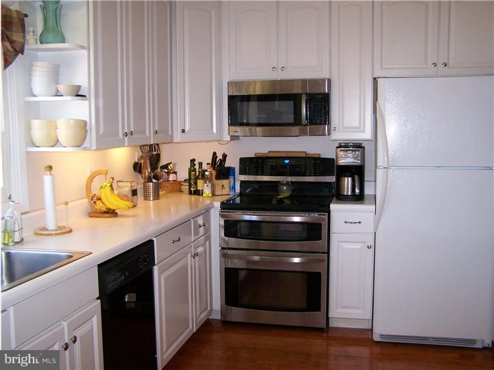 624 General Scott Road Wayne, PA 19087 - Photo 13 of 25 Kitchen