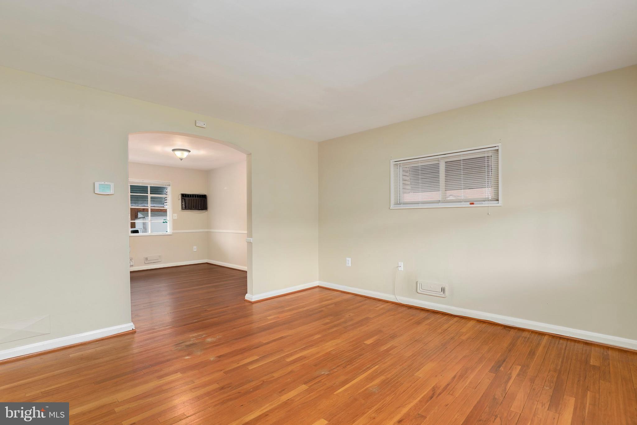 1949 Ormand Road Baltimore, MD 21222 - Photo 8 of 39