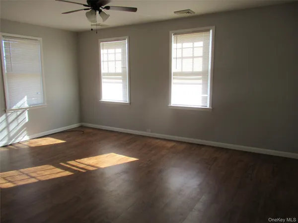 $1,850 | 26 Glass Street, Port Jervis, NY 12771