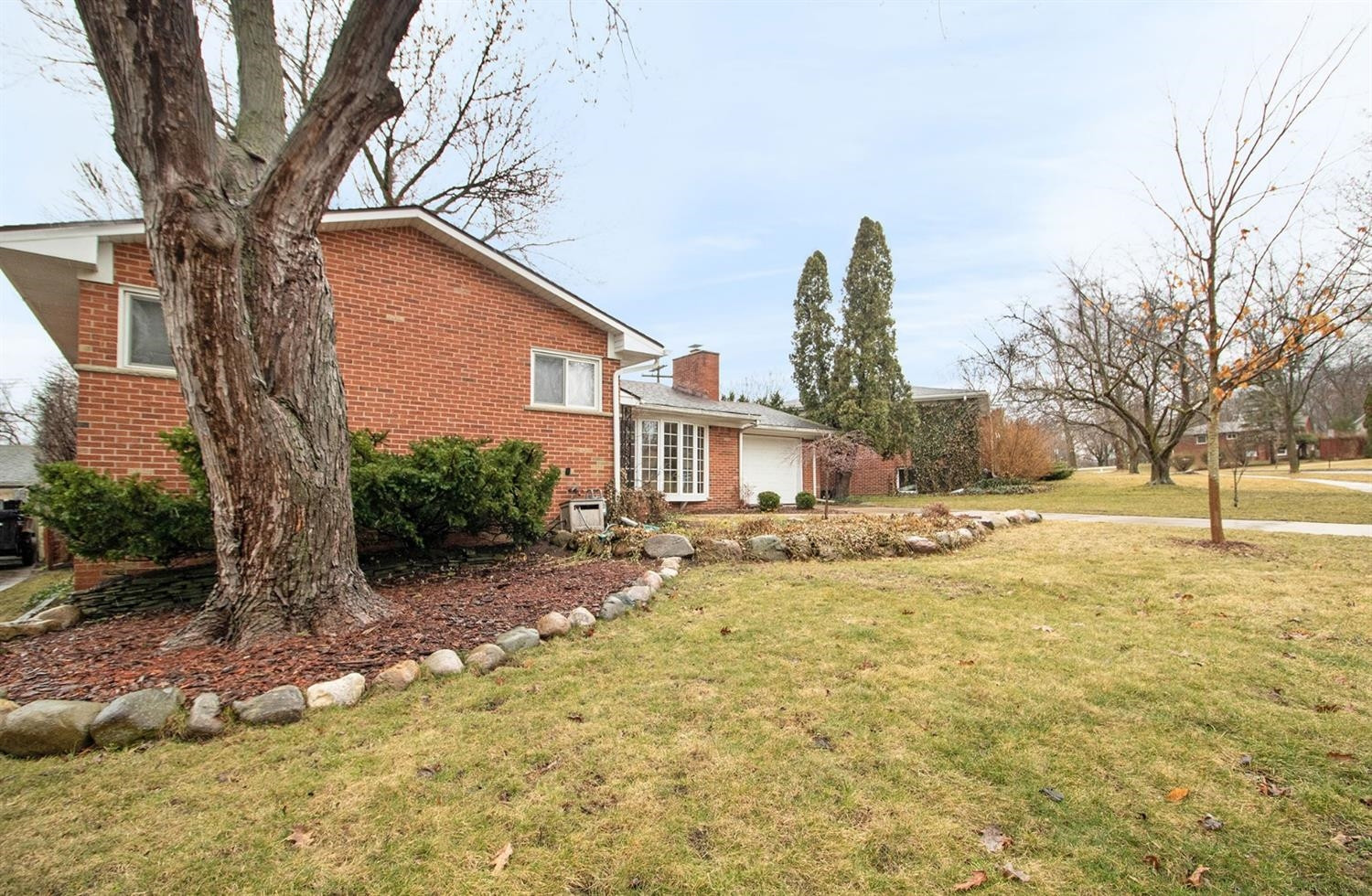 2301 Manchester Road Ann Arbor, MI 48104 - Photo 3 of 32 Photo 3