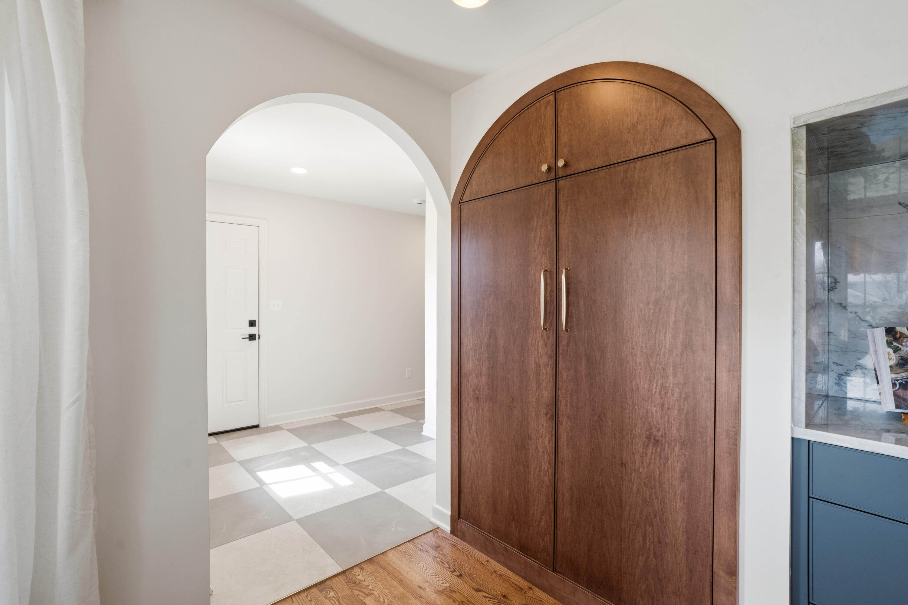 15305 Gebhardt Road Elm Grove, WI 53122 - Photo 23 of 50 Kitchen to Mudroom and Entry to Garage