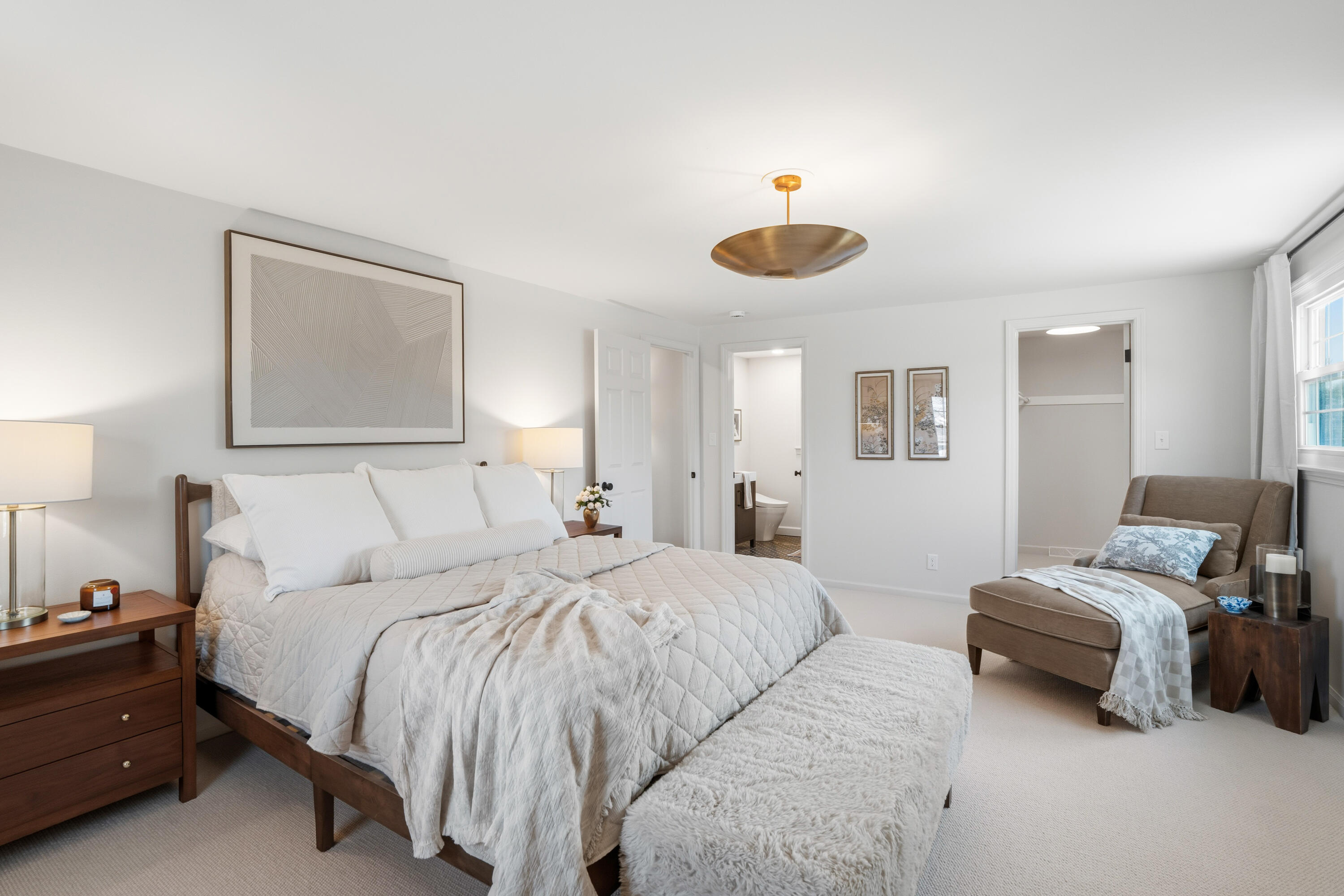 15305 Gebhardt Road Elm Grove, WI 53122 - Photo 28 of 50 Large Primary Ensuite