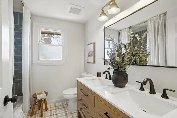 $1,175,000 | 15305 Gebhardt Road, Elm Grove, WI 53122