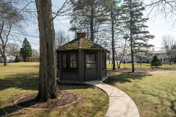 $1,175,000 | 15305 Gebhardt Road, Elm Grove, WI 53122