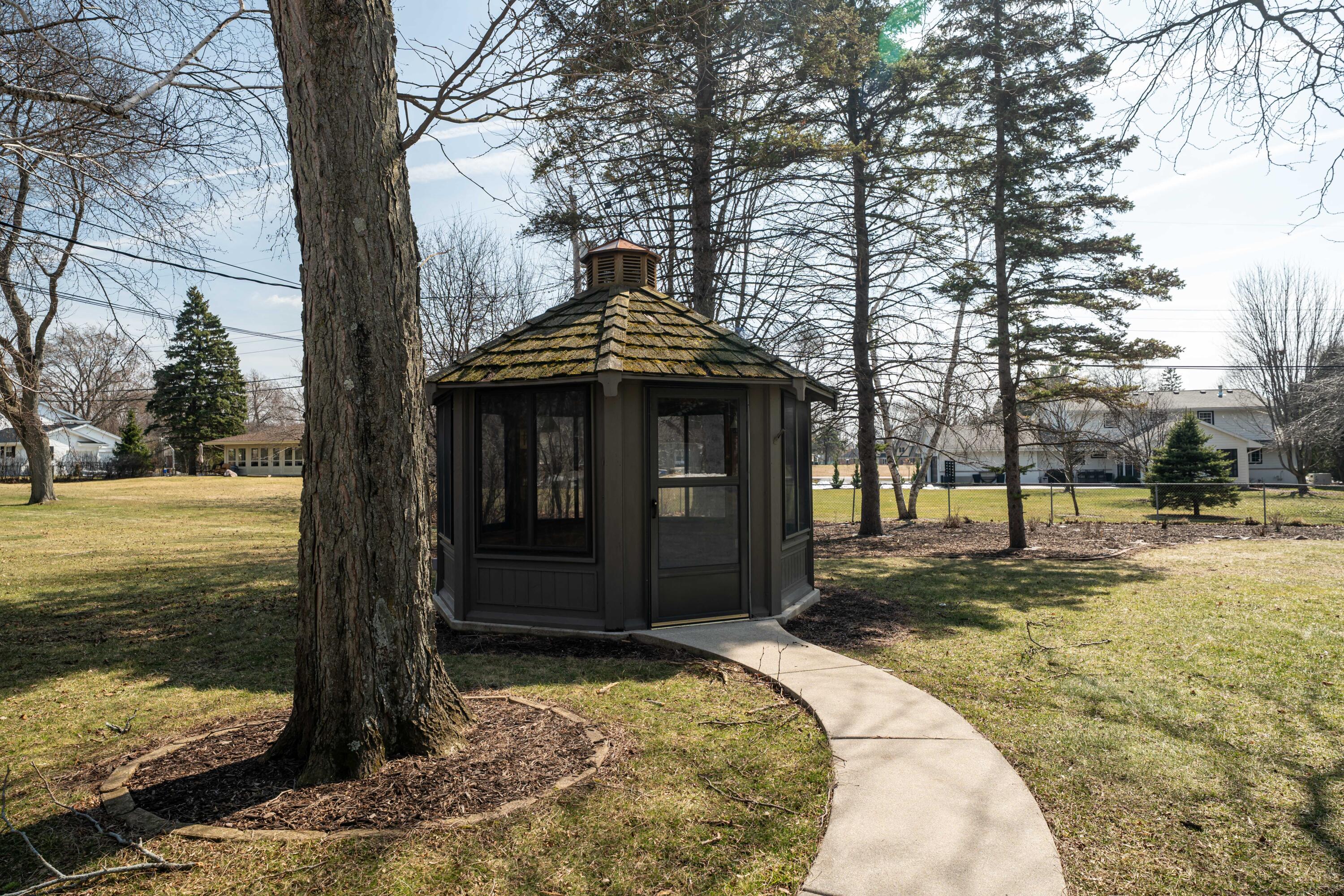 15305 Gebhardt Road Elm Grove, WI 53122 - Photo 46 of 50 Path from Patio