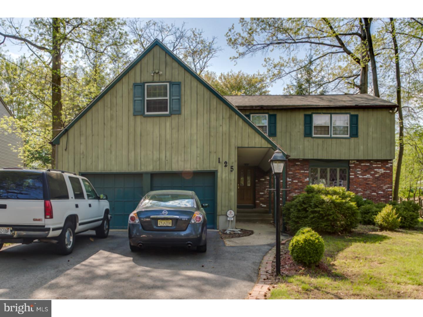 125 Greenvale Road Cherry Hill, NJ 08034 - Photo 2 of 24