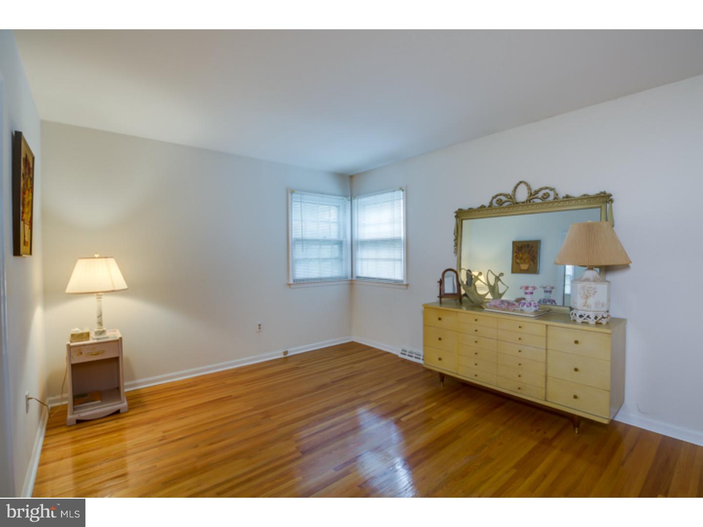 125 Greenvale Road Cherry Hill, NJ 08034 - Photo 16 of 24