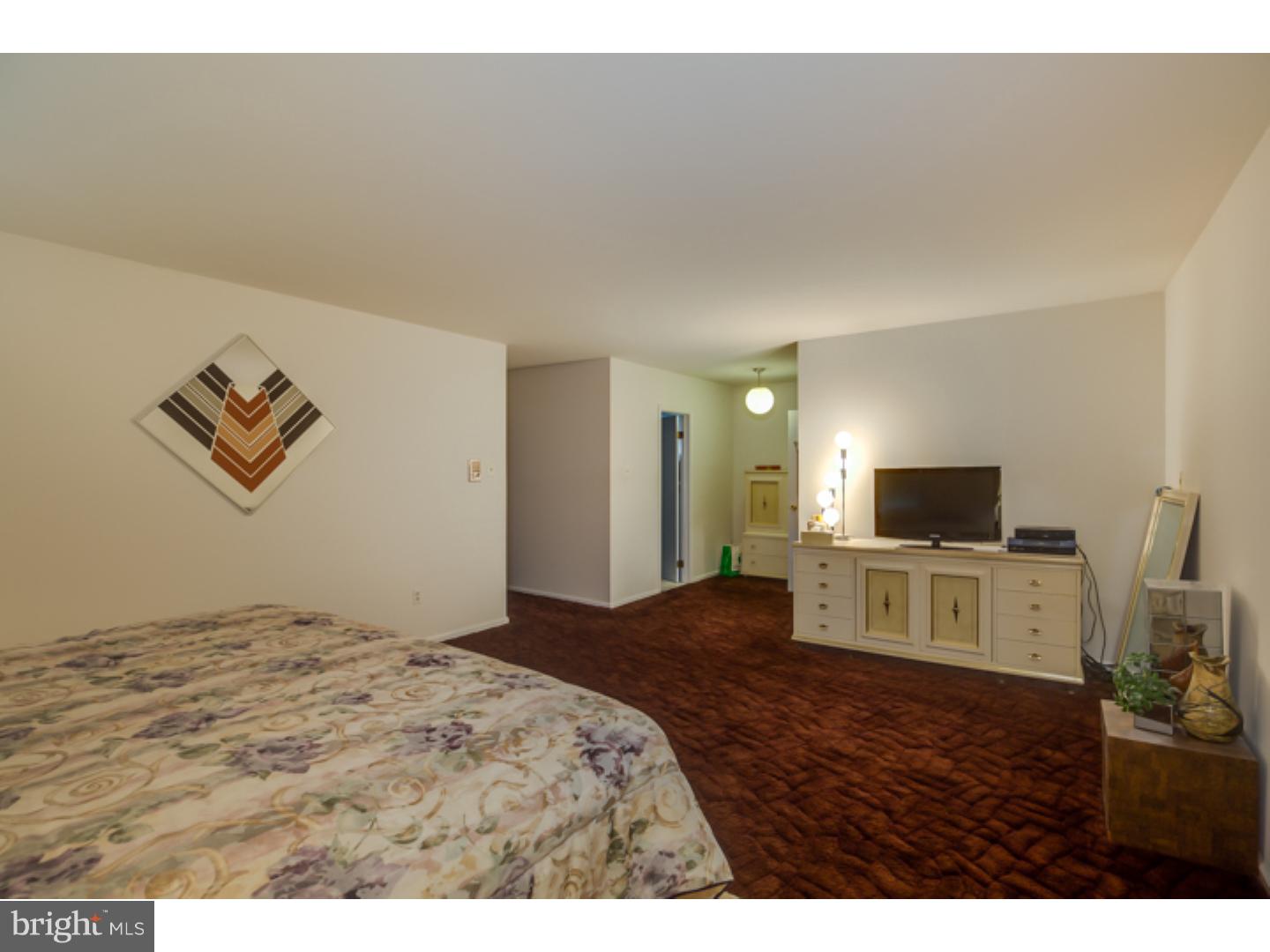 125 Greenvale Road Cherry Hill, NJ 08034 - Photo 21 of 24