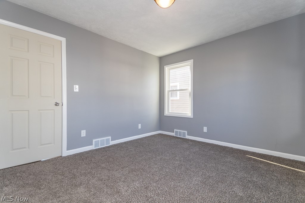 4502 Lilac Road Cleveland, OH 44121 - Photo 34 of 35