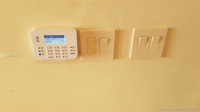 $413,000 | 3031 Northeast 183rd Lane, Unit 31, Aventura, FL 33160