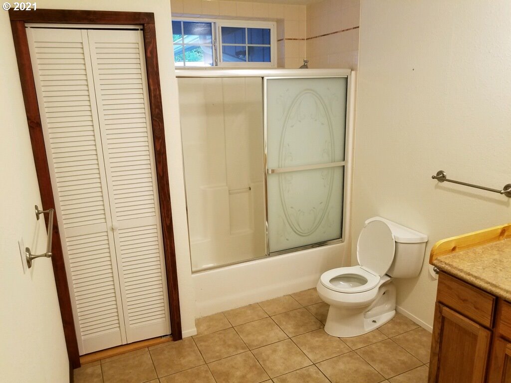 112 Manning Road Stevenson, WA 98648 - Photo 17 of 30