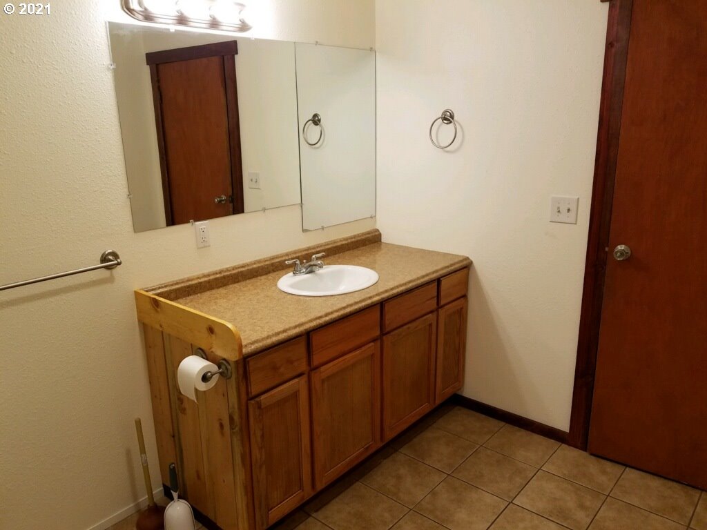 112 Manning Road Stevenson, WA 98648 - Photo 18 of 30