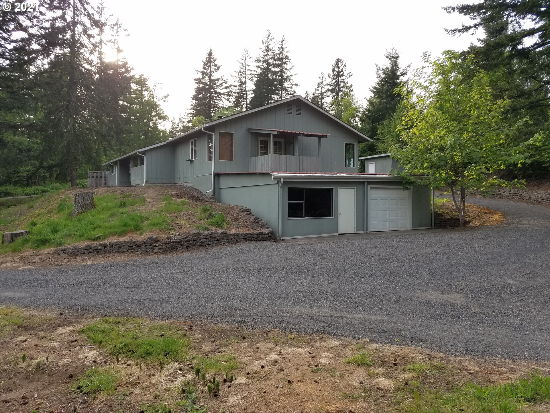 112 Manning Road Stevenson, WA 98648 - Photo 3 of 30