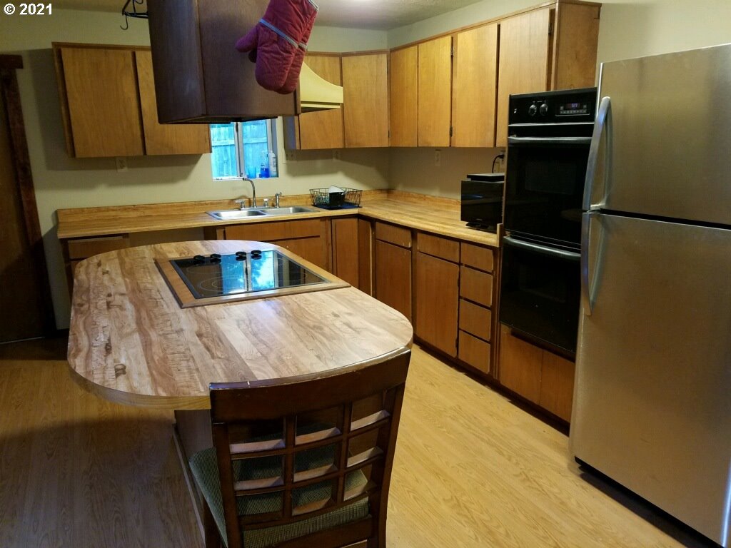 112 Manning Road Stevenson, WA 98648 - Photo 7 of 30
