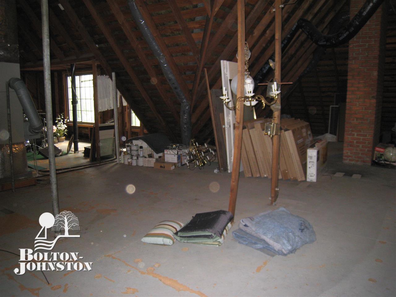 480 Neff Road Grosse Pointe, MI 48230 - Photo 13 of 15 31366294-12.JPG