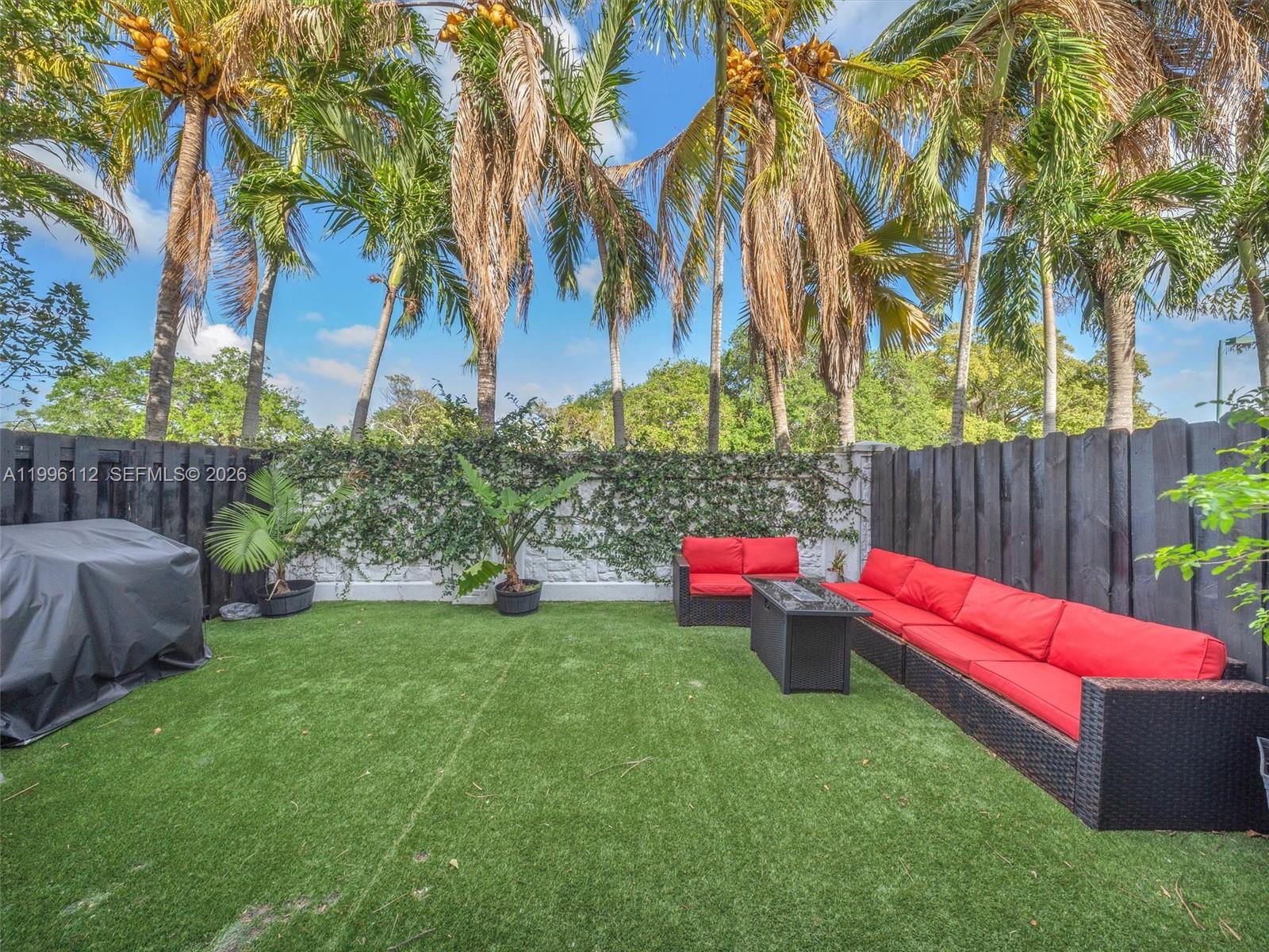 20673 Northeast 10th Path Miami, FL 33179 - Photo 35 of 46