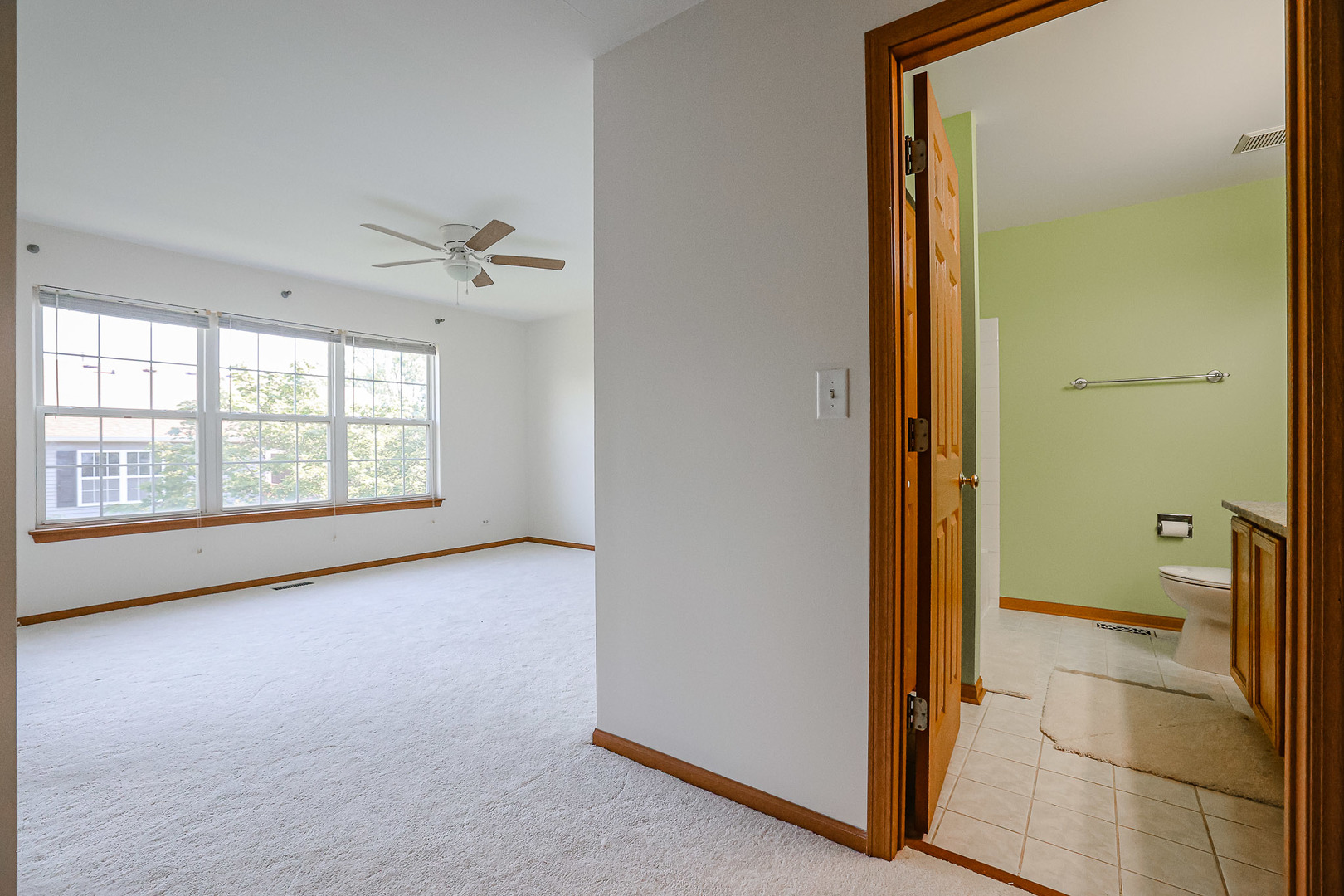 2439 Oneida Lane Naperville, IL 60563 - Photo 16 of 25 wooden floor in an empty room and a window