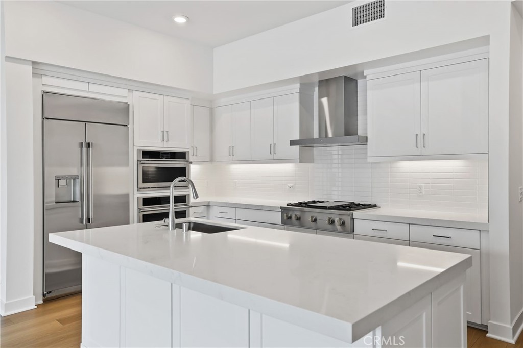 1702 Rivington Irvine, CA 92612 - Photo 5 of 28