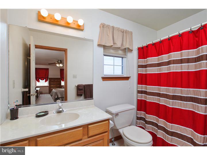 24 Quaker Road Mickleton, NJ 08056 - Photo 16 of 17 Master Bathroom