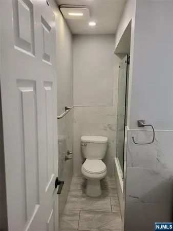 $479,999 | 7430 John F. Kennedy Boulevard, Unit 103, North Bergen, NJ 07047