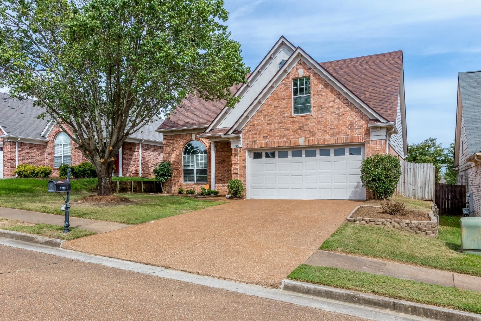 2702 Breezy Ridge Trail Memphis, TN 38016 - Photo 1 of 20 Gallery Image 1