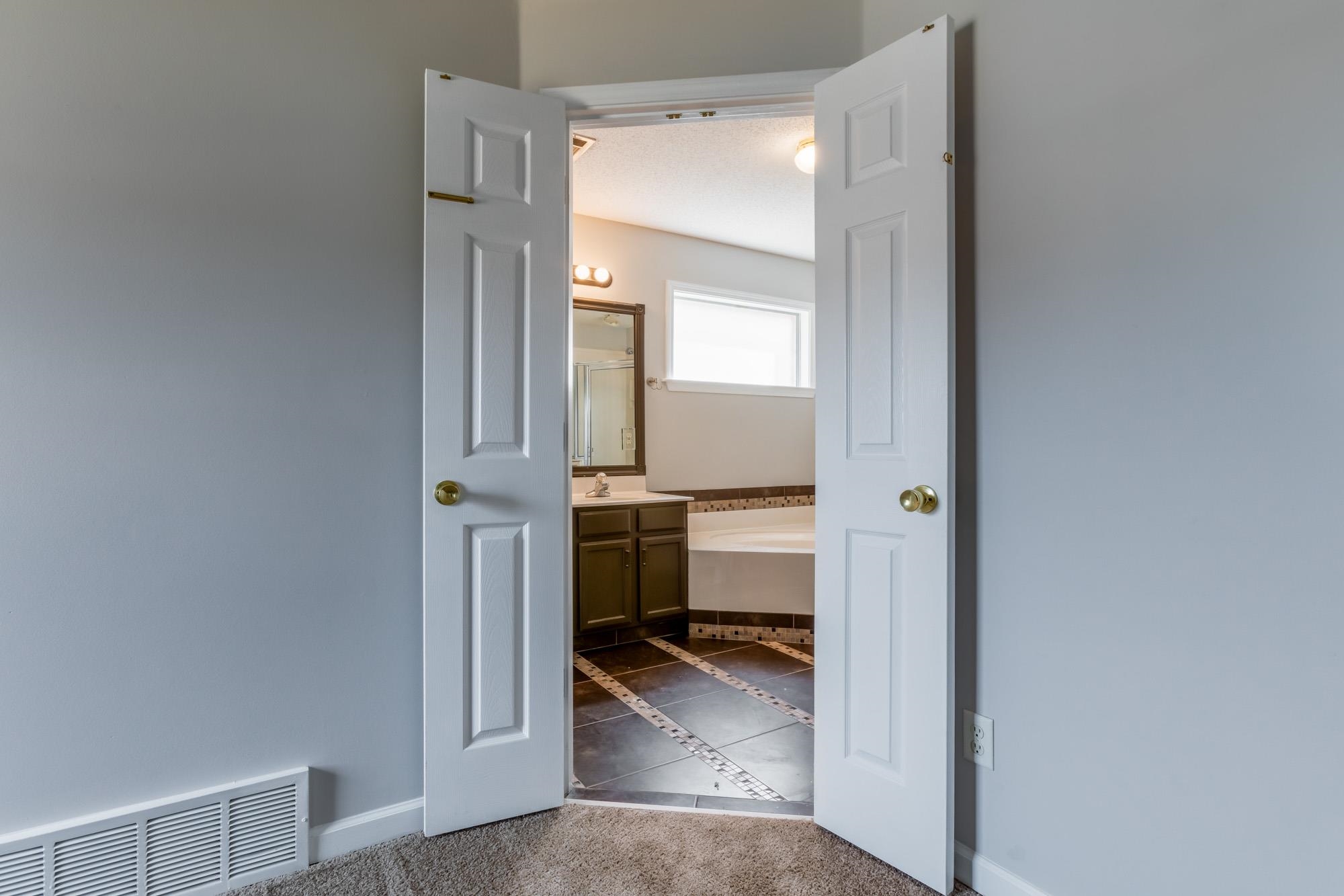 2702 Breezy Ridge Trail Memphis, TN 38016 - Photo 10 of 20 Gallery Image 10