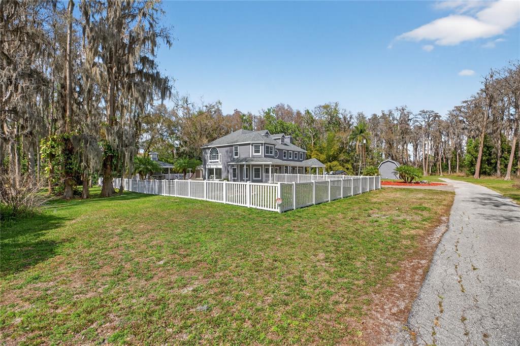 3663 Berger Road Lutz, FL 33548 - Photo 76 of 87 Gallery Image 76